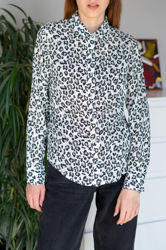 Camisa de leopardo blanca blusa con estampado animal talla S M Y2K Etsy Mexico