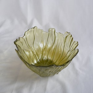 Vintage geel geperst glas kom, decoratieve catch all bowl afbeelding 6