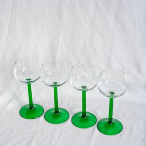 Ensemble de 4 verres à vin vintage à pied vert, Luminarc grands verres fabriqués en France, années 70 image 6