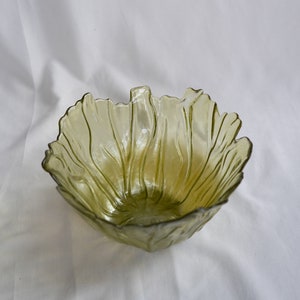 Vintage geel geperst glas kom, decoratieve catch all bowl afbeelding 3