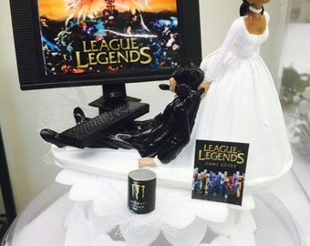 League of Legends inspired cake topper, Video game cake topper, Funny bride and groom, groom's cake topper, Video game of choice