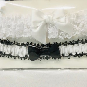 Black and white  Garter set, toss away garter, wedding garter set, prom garters