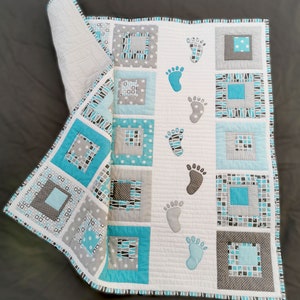 Playful Baby Quilt PDF Pattern with human footstep applique, Small Steps patchwork from Magic Little Dreams. Fat quarter friendly, unisex image 6