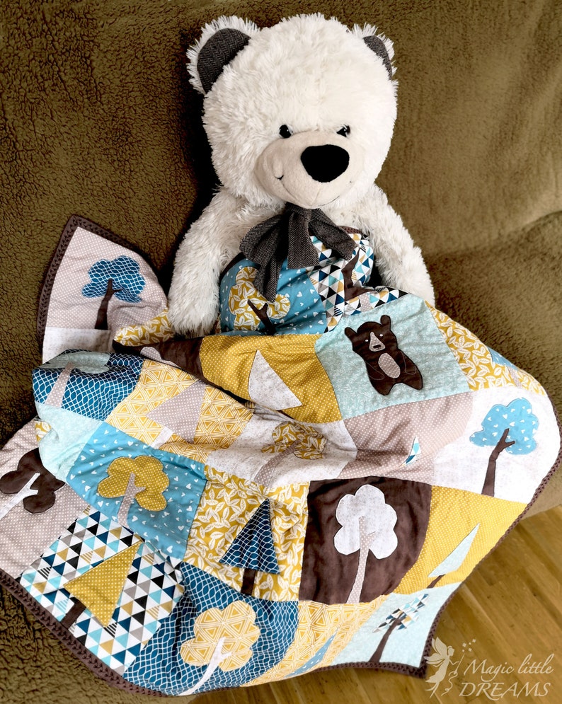 applique baby quilt pdf pattern with tree and bear appliques etsy