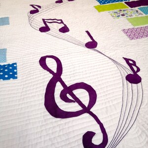 Sound of Music a modern applique quilt pattern for Music lovers. With Music key and note applique. From a baby to a king size quilt. image 7