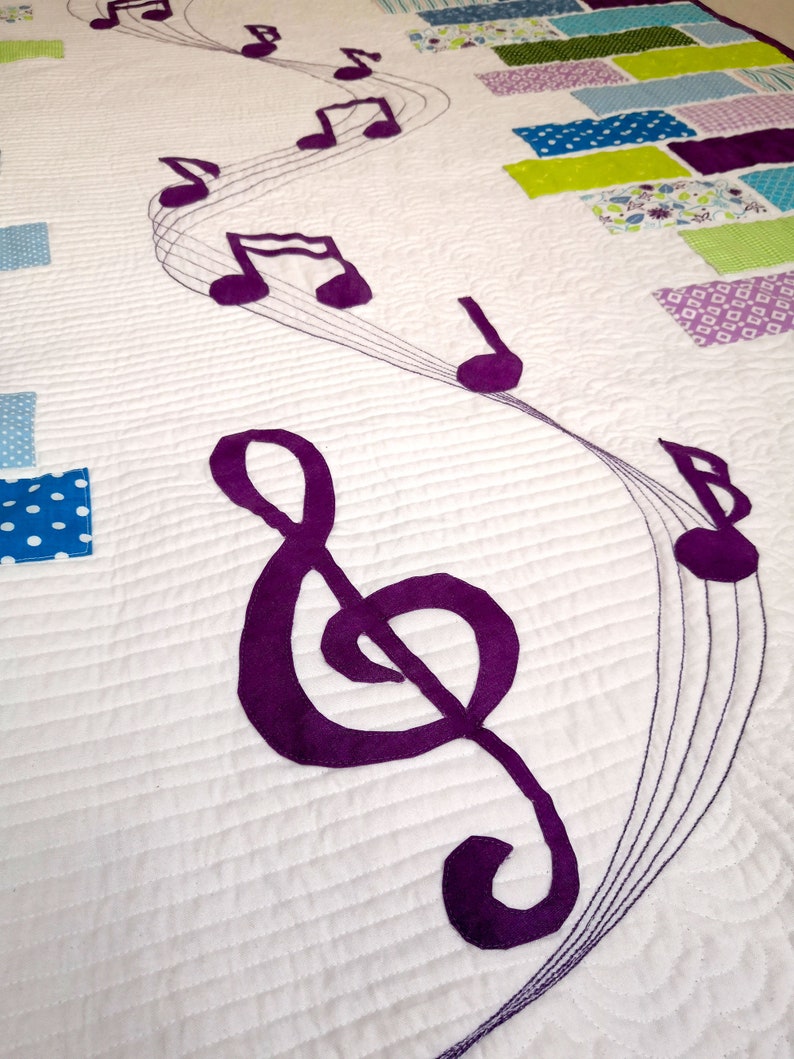 Sound of Music a modern applique quilt pattern for Music lovers. With Music key and note applique. From a baby to a king size quilt. image 7