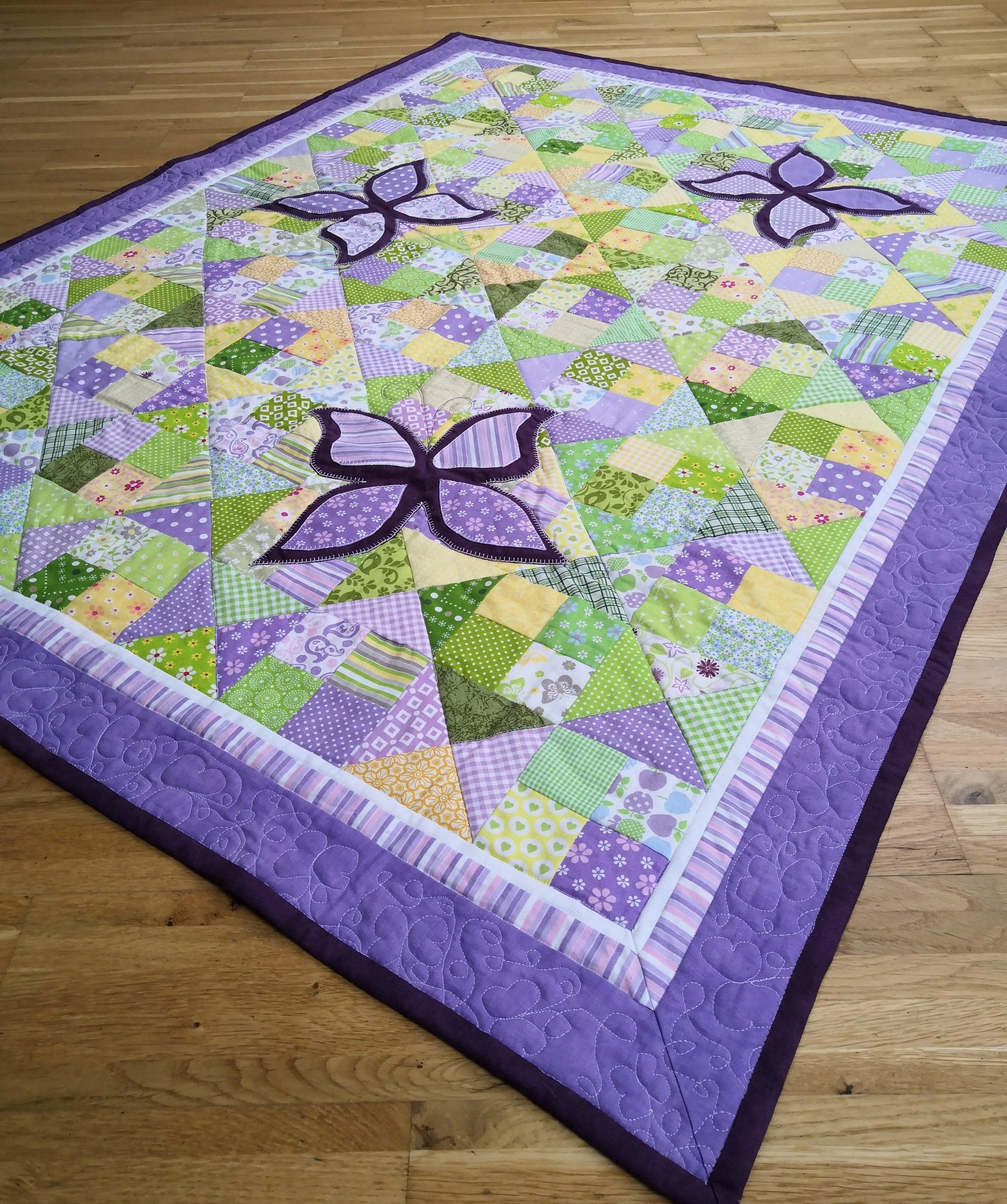 Baby Girl Quilt Pattern Digital PDF Purple Patchwork Whimsical Butterflies. Fat Quarters. Butterflies in the Meadow. Etsy Canada