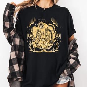 Esquie Clair Obscur Expedition 33 Shirt, Cool Gamer Gift Tee for Him Her, Unique Video Game Shirt for Fans & Friends