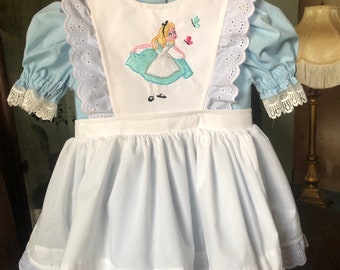 Alice in wonderland dress