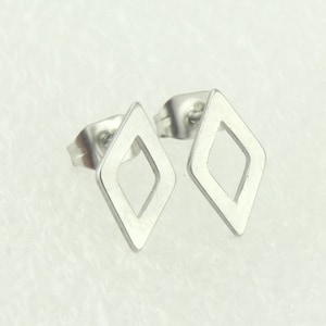 Boucles d'oreilles puces argent diamant losange 6 x 10 mm acier inoxydable