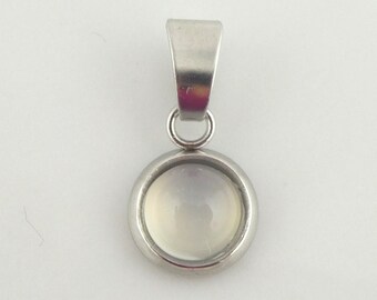 Pendant Silver White Opal 6 mm Stainless Steel