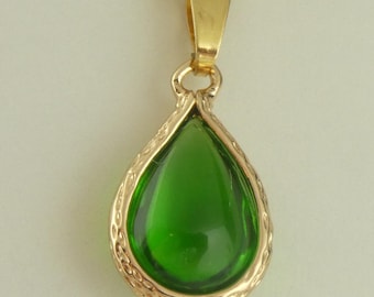 Chain Necklace Gold Green Drop Stainless Steel