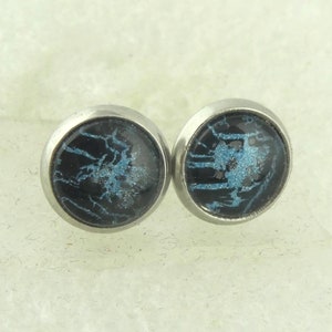 Stud earrings silver blue black 8 mm stainless steel