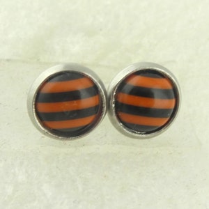 Orecchini a bottone in argento terracotta marrone nero rigato 8 mm acciaio inossidabile