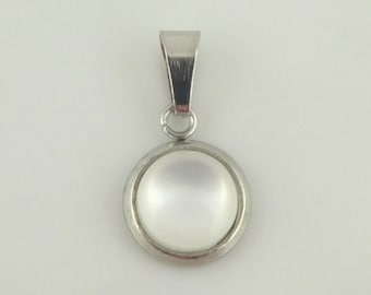 Pendant silver white opal 8 mm stainless steel