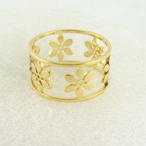 Ring gold blossom flowers flower wide round stainless steel,gift sister