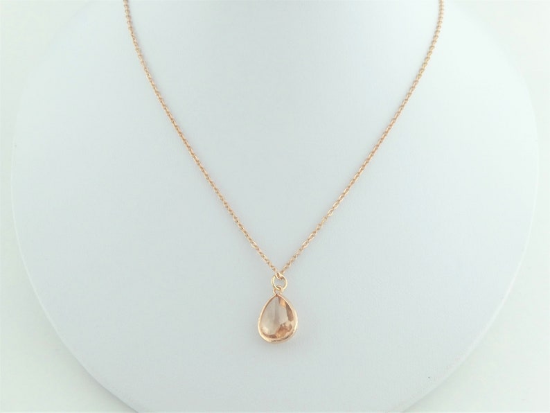 Collier chaîne or rose cristal pêche avec pendentif goutte minimaliste acier inoxydable image 5