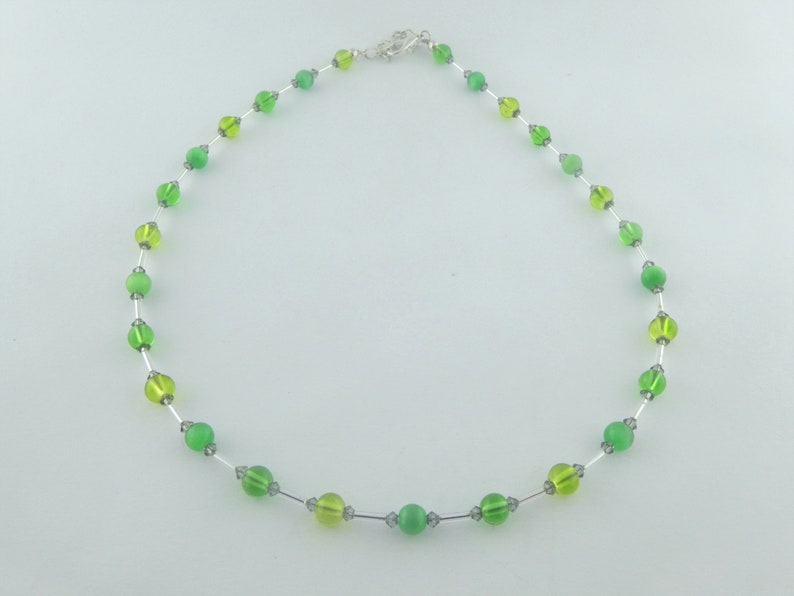 Chain necklace silver-green-light green opal minimalistic glass beads Cat Eye 6mm image 5