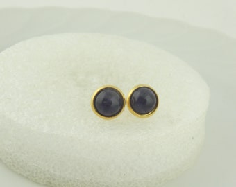 Stud earrings gold purple amethyst stone round minimalist 8 mm stainless steel