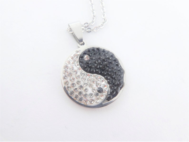 chain silver yin yang stainless steel,necklace yin yang,necklace silver 50cm,chain yin yang,yin yang chain,zirconia necklace,chain silver