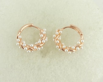 Boucles d'oreilles créoles argent 925 or rose perles blanches torsadées rondes minimalistes 17 mm