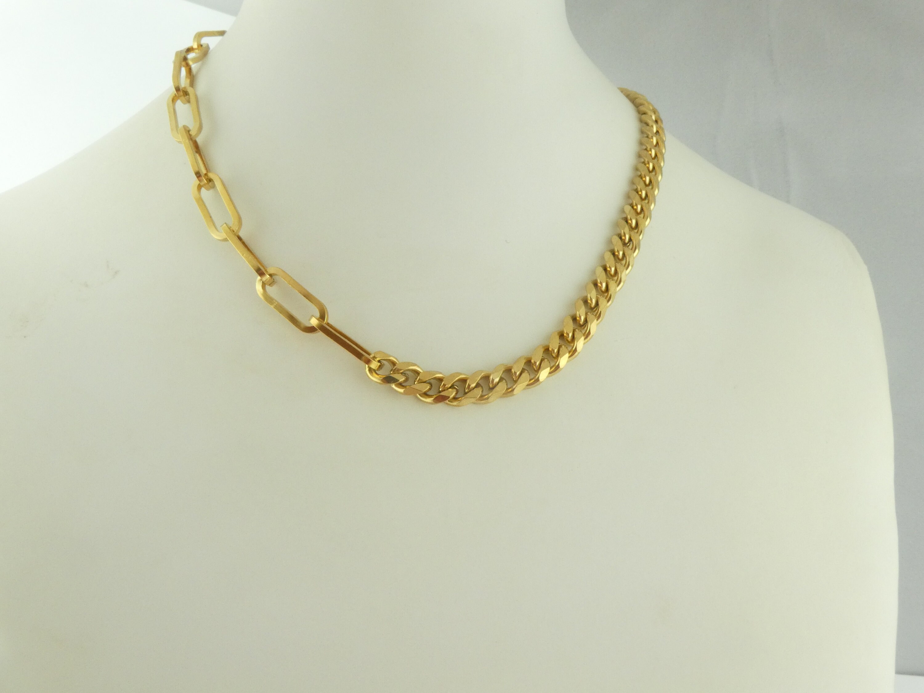 Nuova collana a catena con goccia posteriore a farfalla per donna Elegante collana lunga con nappa senza schienale Gioielli per vacanze in spiaggia per matrimoni  36