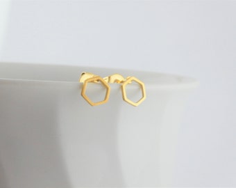 Stud earrings gold hexagon frosted minimalistic 6mm stainless steel