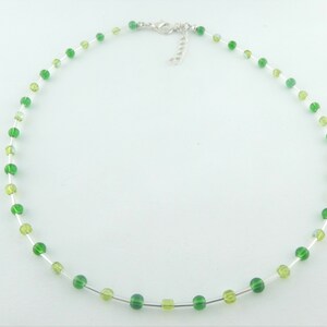 Kette Halskette Silber-Grün-Hellgrün Glasperlen minimalistisch 4mm,Muttertag Bild 3