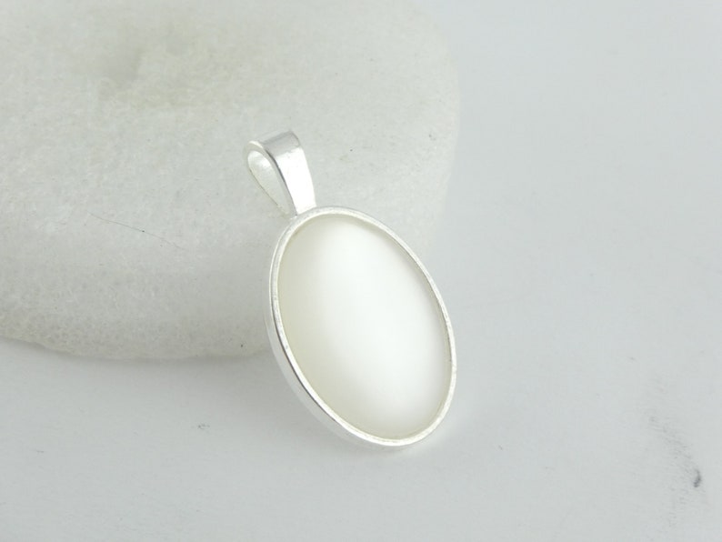 Cabochon Anhänger Silber Weiß Perlmutt opal oval 25x18mm Bild 3