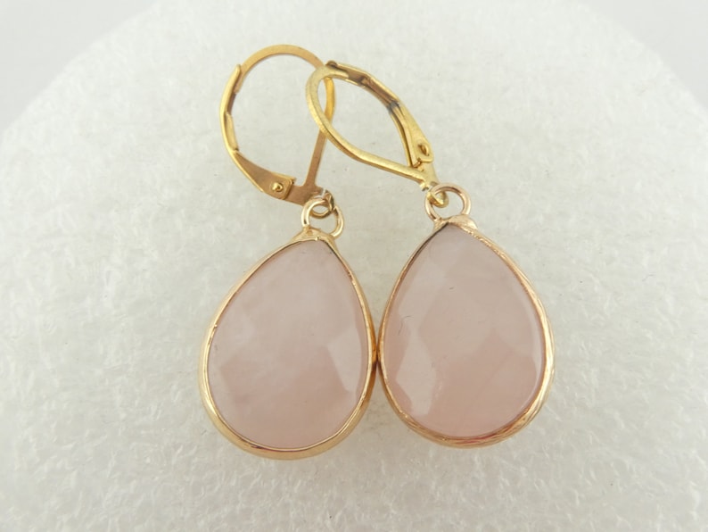 Earrings gold rose quartz stone pink drops stainless steel leverback-earwires Edelstahl Brisur