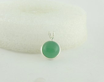 Cabochon pendant silver-jade green aventurine stone minimalist round 10mm,gift