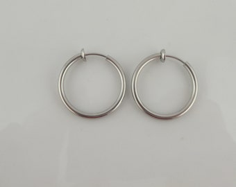 Clip-on hoop earrings silver round minimalist 22 mm stainless steel, boho hoop earrings