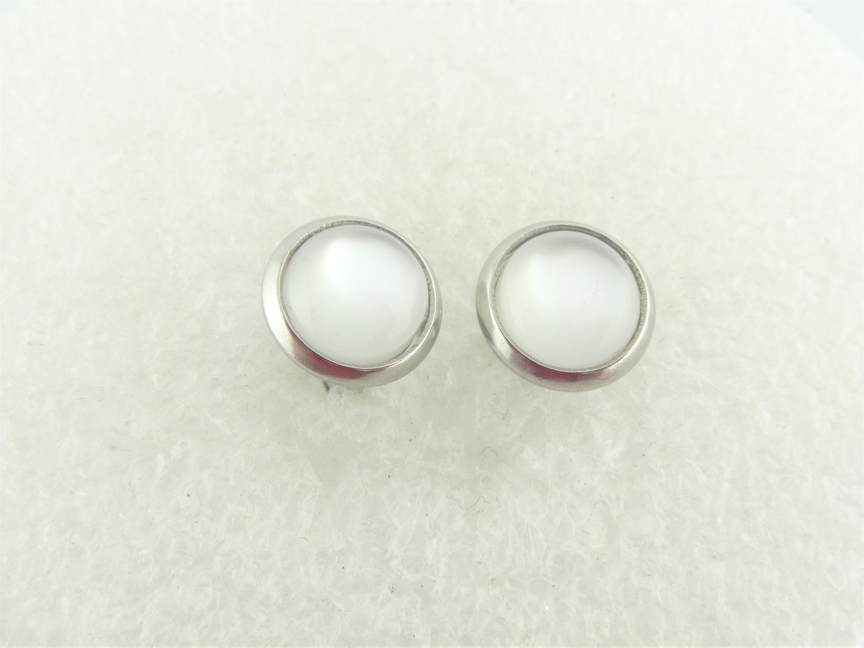 スタッドピアス、シルバー、ホワイトオパール、8mm、ステンレス 