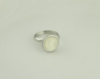 Cabochon ring rings silver-white opal round 10mm stainless steel minimalist