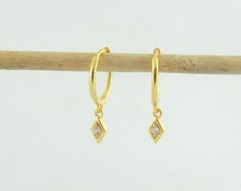 Boucles d'oreilles créoles en or 925 avec pendentif losange cristal CZ minimaliste 8 mm