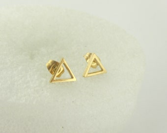 Stud earrings gold triangle minimalist 8mm stainless steel,gift sister