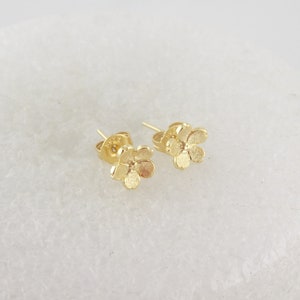 925 Ohrstecker Ohrringe Gold Blume Blumen Blüte minimalist 7mm,kleine Ohrringe Bild 6