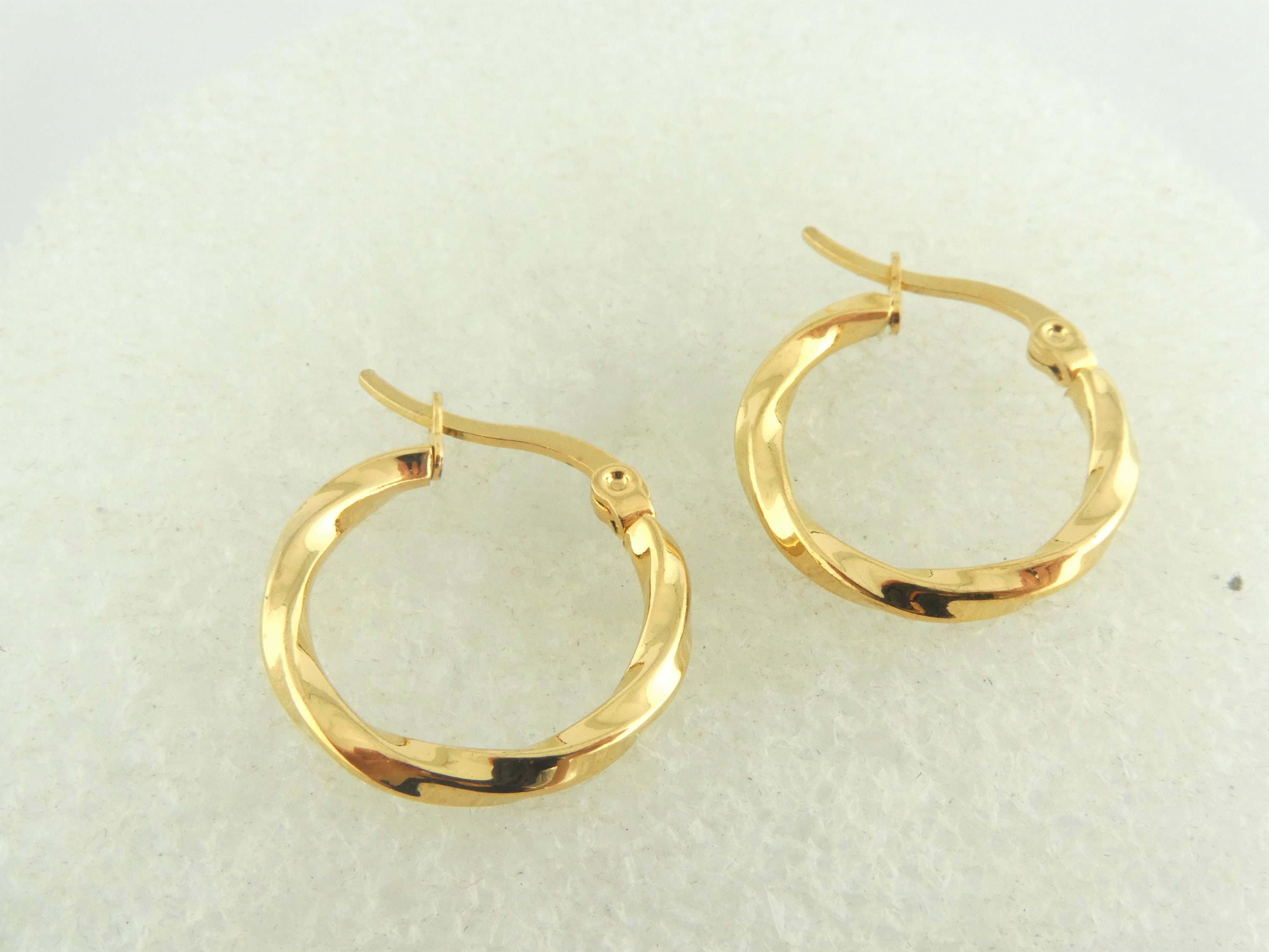 Boucles d'oreilles créoles torsadées en or 20 mm en acier inoxydable - France