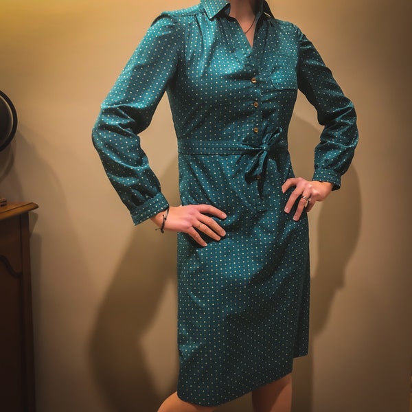 Adorable 1980's Vintage Women's Schrader Sport Petites Belted Teal Dress  Size 8-see measurements
