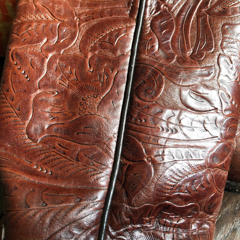 80\u2019s Vintage Western Larry Mahan Women\u2019s Floral Tooled Leather Cowgirl Boots