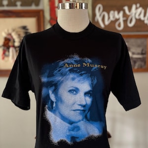 Vintage Anne Murray T Shirt Large 90s Country Music Portrait Black Blue Graphic Fruit of the Loom Heavy Cotton