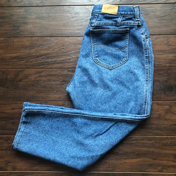 Vintage Women’s High Waisted Tapered Leg Lee Jeans - image 1