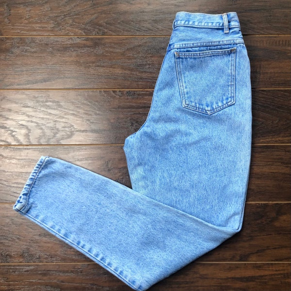 80’s Vintage Women’s Rio by Stephen Mardon High Waisted Tapered Mom Jeans | Made in Taiwan