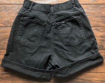 Short en jean noir chic western pour femme vintage