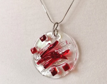 Collier rond rouge en verre, fait main, bohème, chaîne serpent inox, mariage, attrape-soleil verre, saint valentin, glamour, pendentif rouge