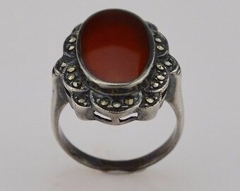 Sterling Silver 925 Vintage Carnelian Marcasite Ring Size 8.25
