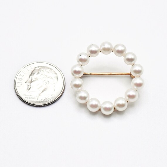 14k Yellow Gold Estate Open Pearl Circle Pin - image 3