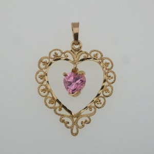 10k Yellow Gold Estate Pink Gemstone Filigree Heart Pendant