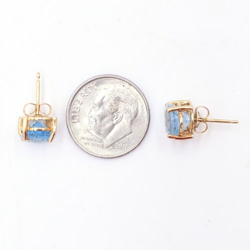 14k Yellow Gold Estate Oval Light Blue Topaz Gemstone Post order Earrings