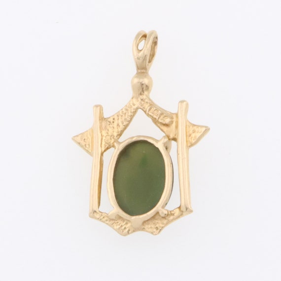 14k Yellow Gold Textured Oval Jade Estate Pendant - image 2